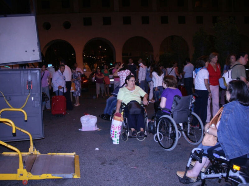 La FundaciÃ³n Padre Leonardo ï¿½Costaleros para un Cristo Vivoï¿½ inicia su XXVII peregrinaciÃ³n a Lourdes  