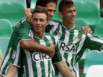 Líder con un partido menos