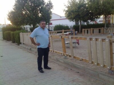 La coalición Partido Andalucista-Compromiso con Lora en el barrio de el Zahornil con sus vecinos y vecinas