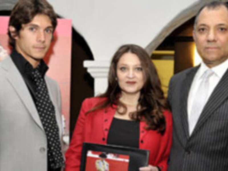 Presentacion en Quito del libro de Sebastian Castella de Olga Holguín 