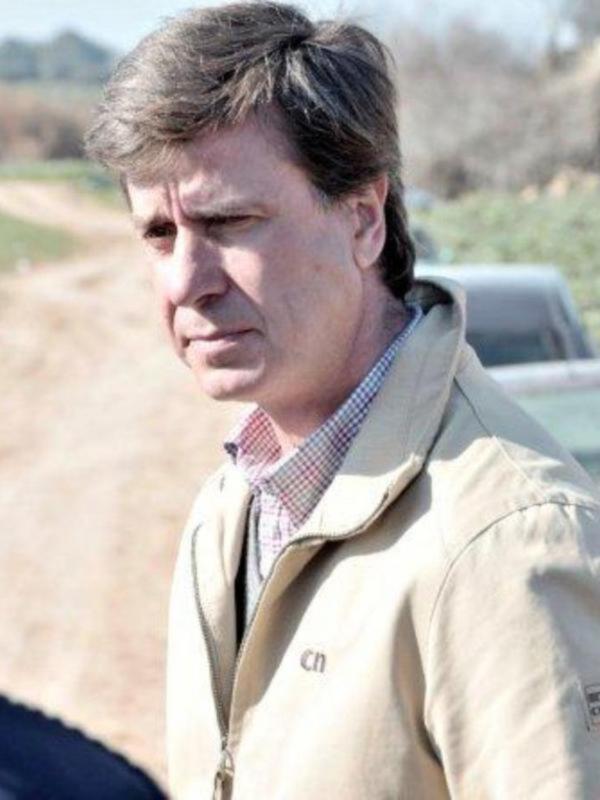 Cayetano Martínez de Irujo visita agricultores de Marinaleda