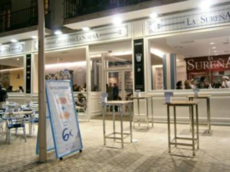 La Alameda de Hércules da la bienvenida a La Sureña 