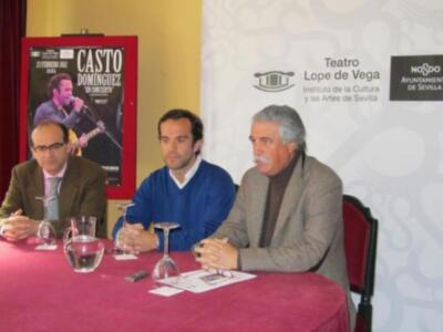 Casto Domínguez en concierto a beneficio de la asociación española contra el cáncer