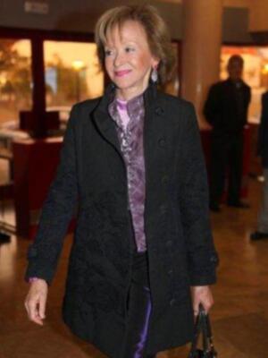 María Teresa Fernández de la Vega luce su nueva imagen en Sevilla