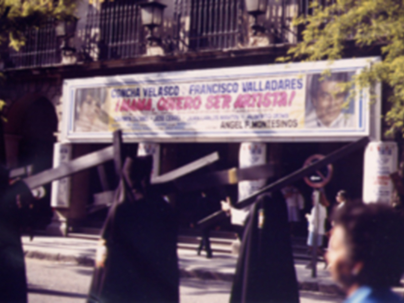 SU VOZ DE CALLES SOMBRÍAS