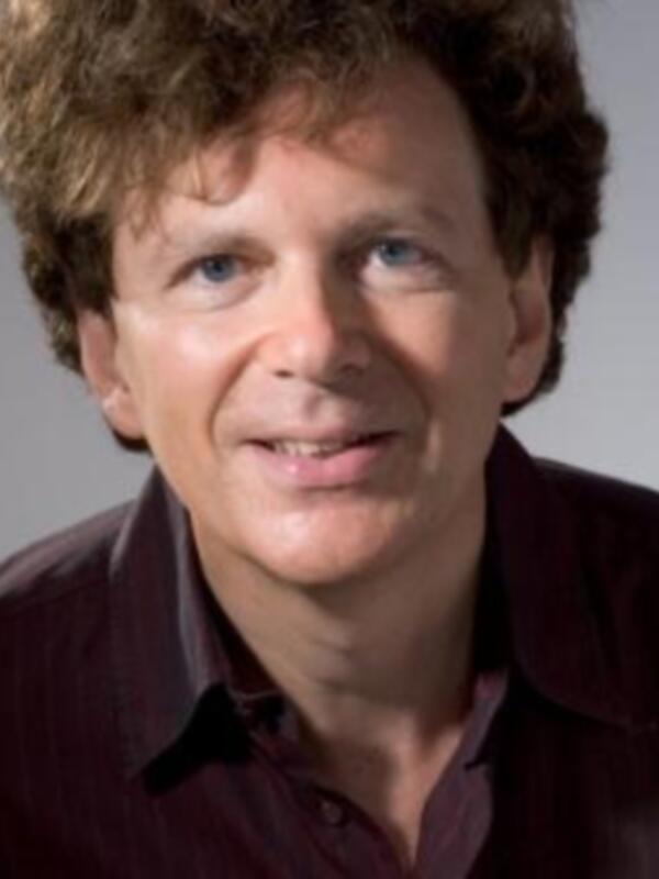 El pianista Mikhail Rudy cierra el Ciclo de Piano del Teatro de la Maestranza