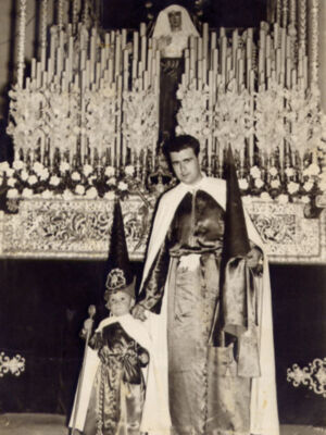 HINIESTA DOLOROSA CANTADA DE GLORIA