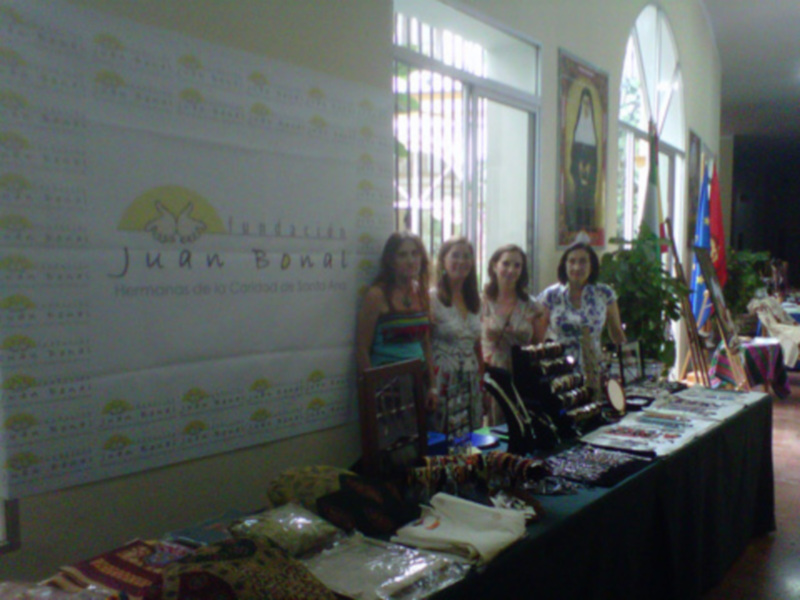 MERCADILLO SOLIDARIO CON AFRICA