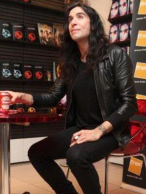 Mario Vaquerizo en Fnac Sevilla