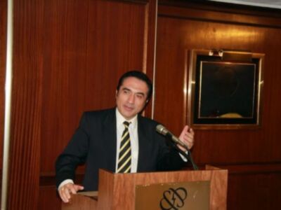 Subastada una obra de Antonio Montiel para la fundación FEHV