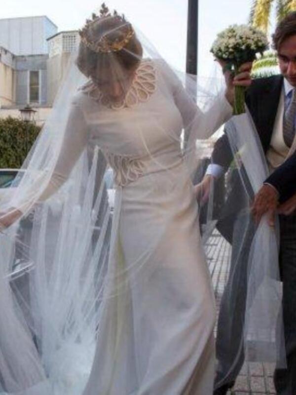 Ana Rosa Quintana, de boda en Sevilla con pantalones de Lamé