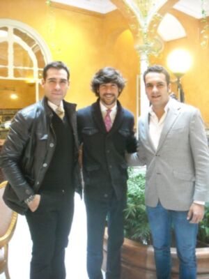 El tenor Ismael Jordi, el cantante Manuel Lombo y al cantaor Jesús Méndez se reunirán en Jerez de la Frontera para ofrecer el concierto navideño "Que suenen con alegría"