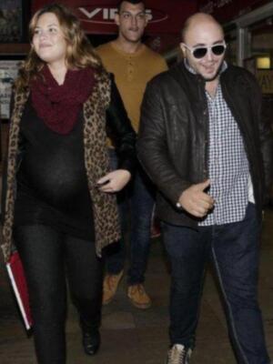 Kiko Rivera y Jessica Bueno salen de la clinica tras ser  padres  
