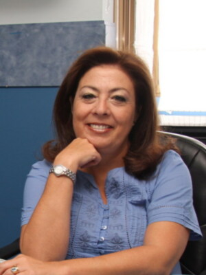 Lazo eterno, nueva novela de Lucia de Vicente , entrevista con la autora