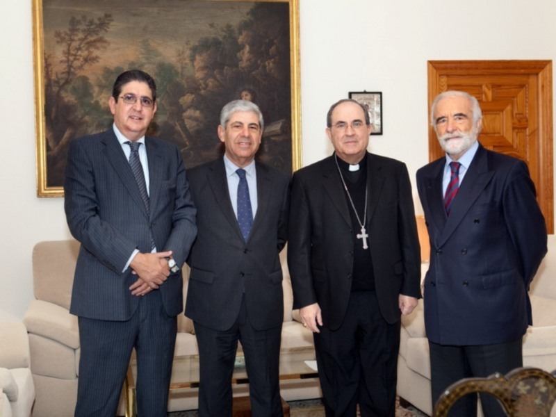 La Fundación Villacieros entrega una Beca para el Seminario Diocesano y completa los 90.000 euros repartidos éste año en Ayudas Sociales y Becas