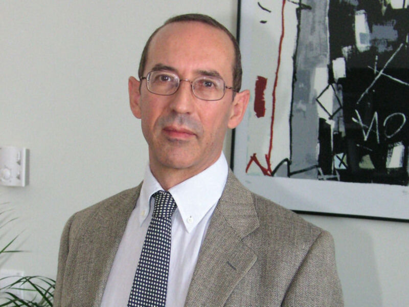 Antonio Villar, catedrático de la UPO, impartirá una conferencia en París