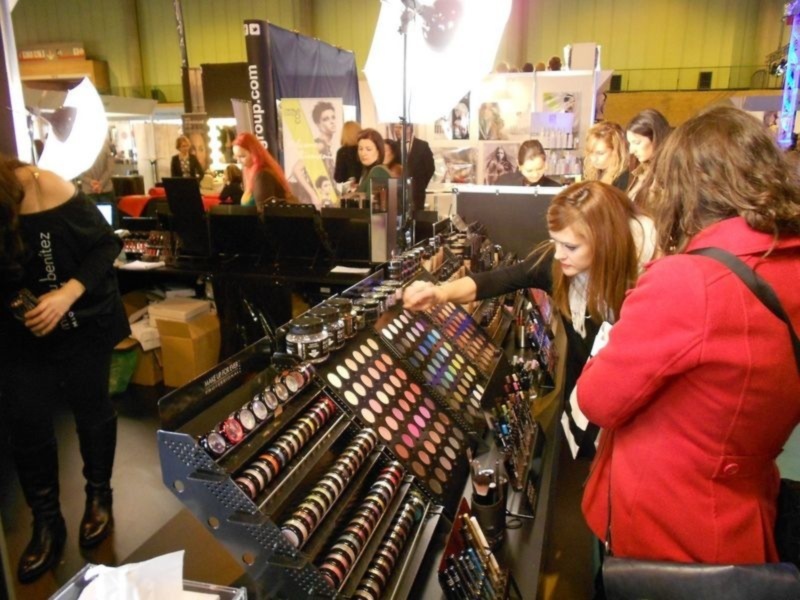 Más de 18.000 personas visitan en FIBES expobelleza Andalucía 2013, III feria de la belleza, salud y bienestar 