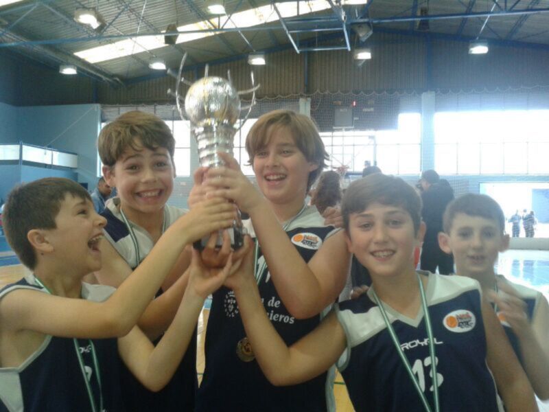 El título provincial minibasket masculino, para el Caja Ingenieros Qalat