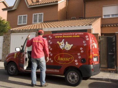La franquicia Husse avala la calidad de sus productos para mascotas ante sus clientes con la Garantía de Sabor