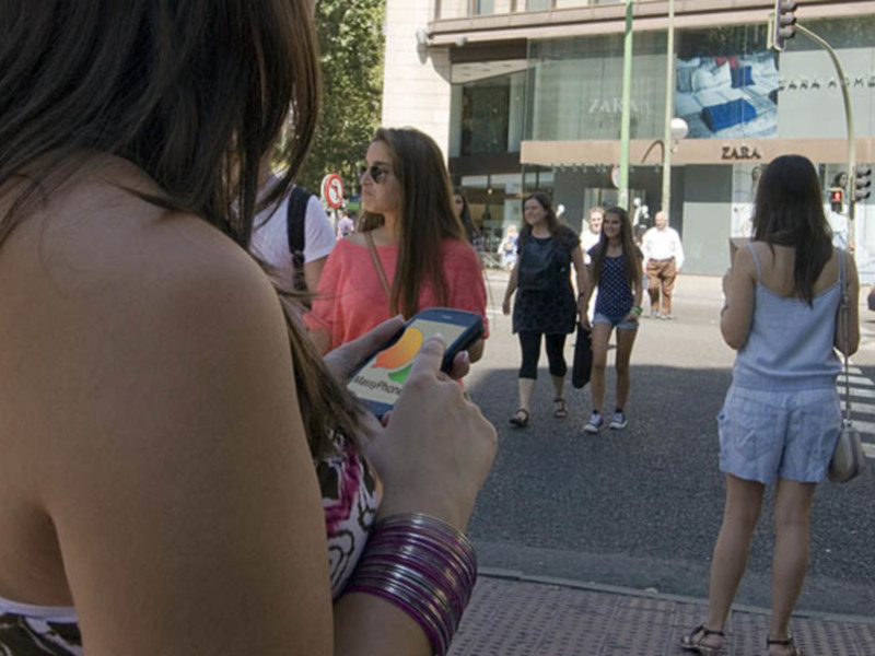 La compañía española MassyPhone permite utilizar la mensajería móvil mediante su plataforma web desde 3 céntimos de euro