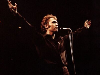 VOLVER A NACER Raphael regresa a Sevilla