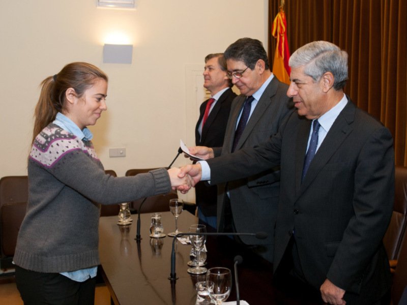 La Fundación Andrés Villacieros ha entregado más de 90.000 euros en Ayudas a Comedores Sociales e Instituciones benéficas y Becas a estudiantes