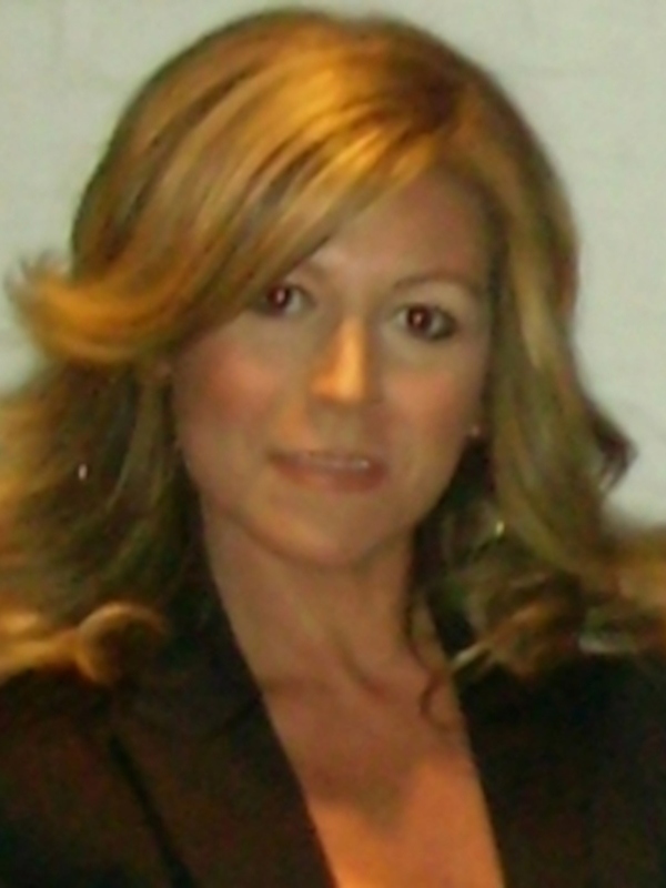 La escritora y periodista, Yolanda Aldón, ingresa en el Ateneo de Cádiz