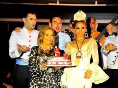 Gloria Camila alcanza la mayoría de edad sobre la pasarela