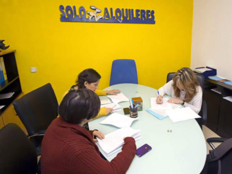 La franquicia Solo Alquileres ayuda económicamente al emprendedor que desee apostar por un renovado mercado inmobiliario