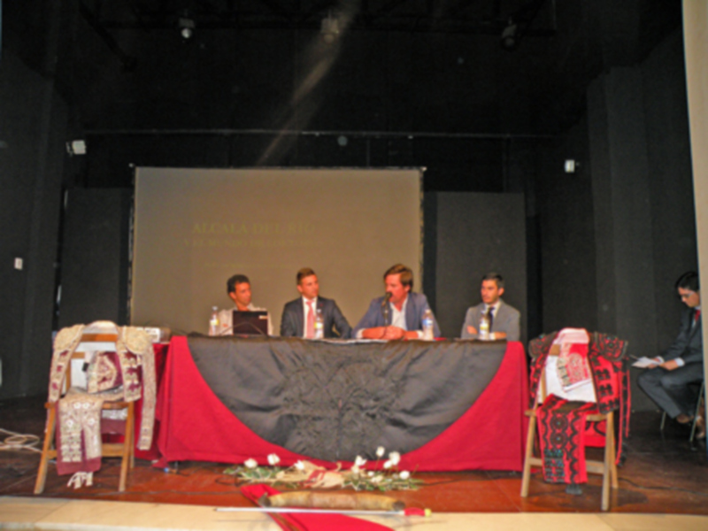 Provincia de Sevilla. Inauguración de la Peña Taurina de Alcalá del Río (Sevilla)