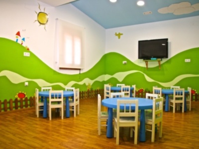 "ChiquiMundo" Escuela Infantil en Castilleja abierta 24 horas y 365 días