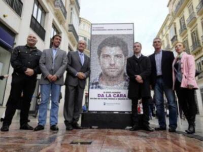 EL PINTOR ANTONIO MONTIEL, JAVIER OJEDA O DANI ROVIRA ENTRE OTROS "DAN LA CARA" CONTRA LA VIOLENCIA DE GÉNERO EN MÁLAGA