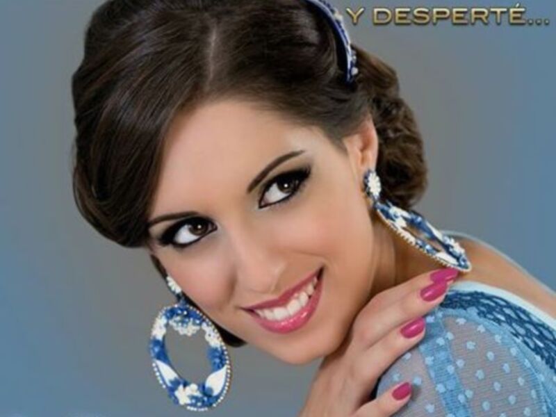 La artista algecireña Mari Carmen Molina, triunfadora en varios programas televisivos de gran audiencia, ha editado un nuevo trabajo discográfico titulado Y desperté. 