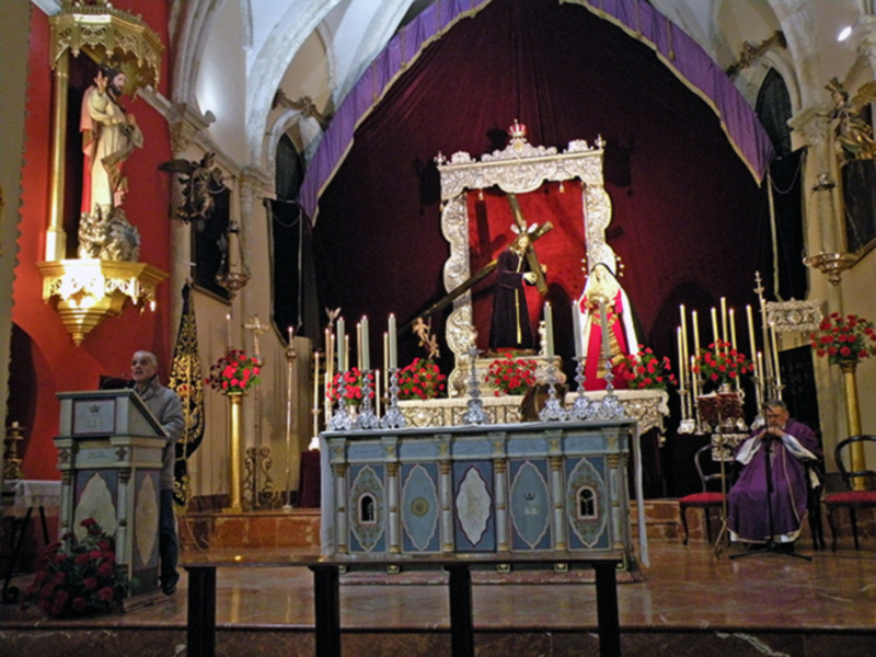 Provincia de Sevilla. Altar de Jesús Nazareno en su anual Quinario en Alcalá del Río.