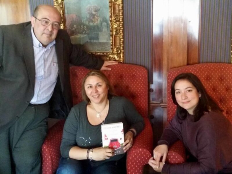 Megan Maxwell... 'Una historia muy bonita para Tony Ferrasa'