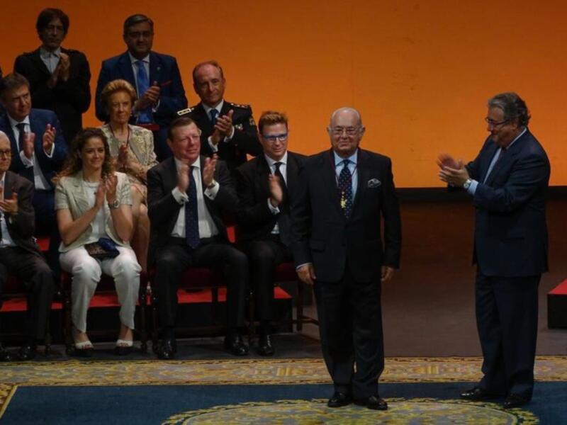 Tony Benítez Medalla de Oro de Sevilla
