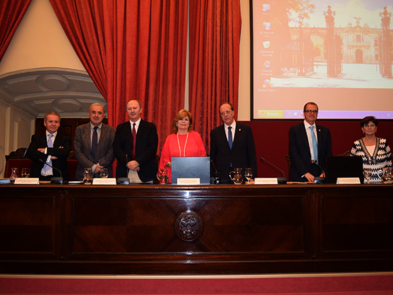 Sevilla.En el Paraninfo de la Universidad de Sevilla se homenajeó al Profesor Sánchez Trigueros.