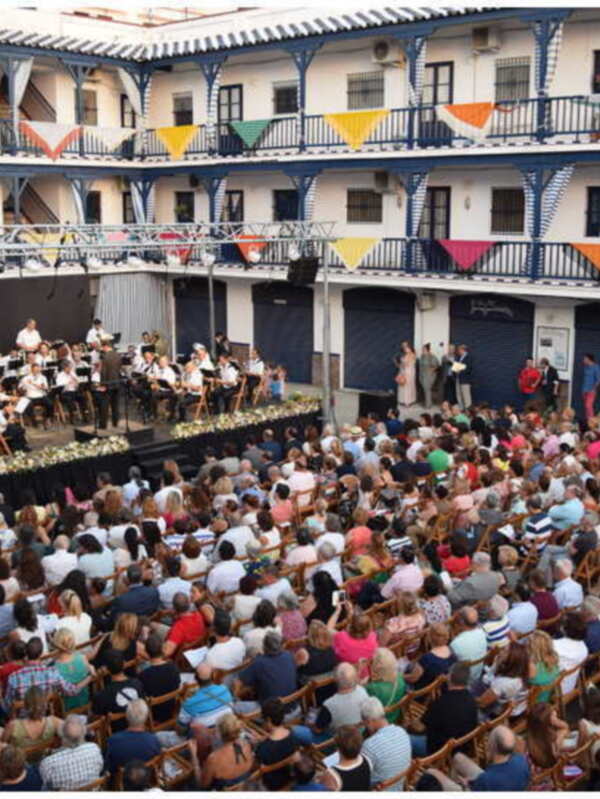 Sevilla.Inauguración de la Velá de Seña Santana con el pregón impartido por el rapero trianero Junior Miguez