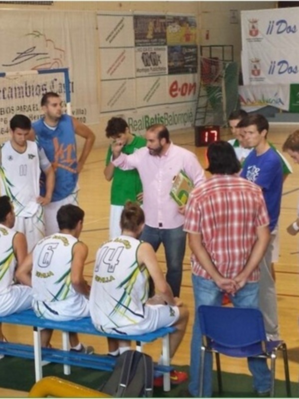 La dupla Jorge Chaves-Nino Morales, al frente del Club Náutico una temporada más