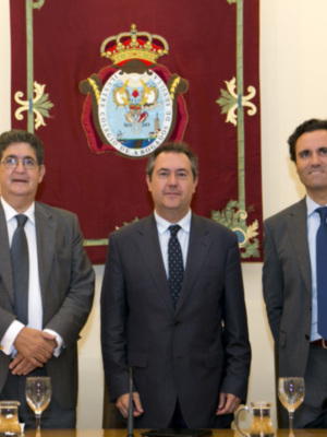 Nuevo Curso del Aula de Derecho Ambiental:Conferencia del Alcalde sobre Sostenibilidad Urbana en Sevilla.