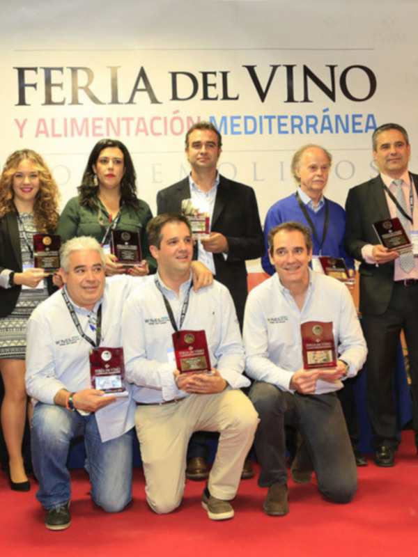 LA FVAM 2015 GALARDONA LOS VINOS DE 12 BODEGAS CON LAS MEDALLAS ORO Y PLATA DE LOS PREMIOS PALACIO