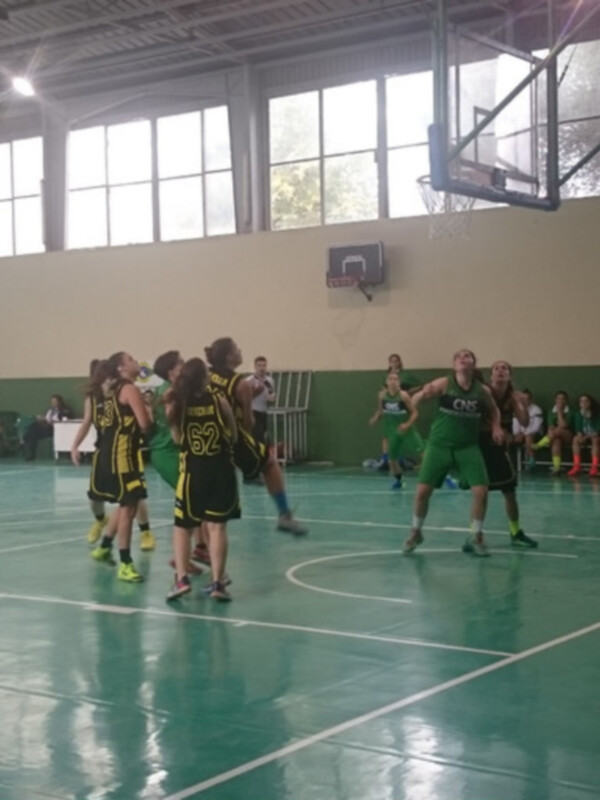 Las chicas del Náutico Sevilla ya colideran la liga de Primera Nacional de baloncesto