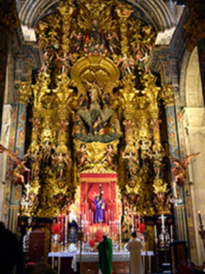 Celebración de la Novena al Señor de Pasión en La Iglesia Colegial y Parroquia del Divino Salvador de Sevilla
