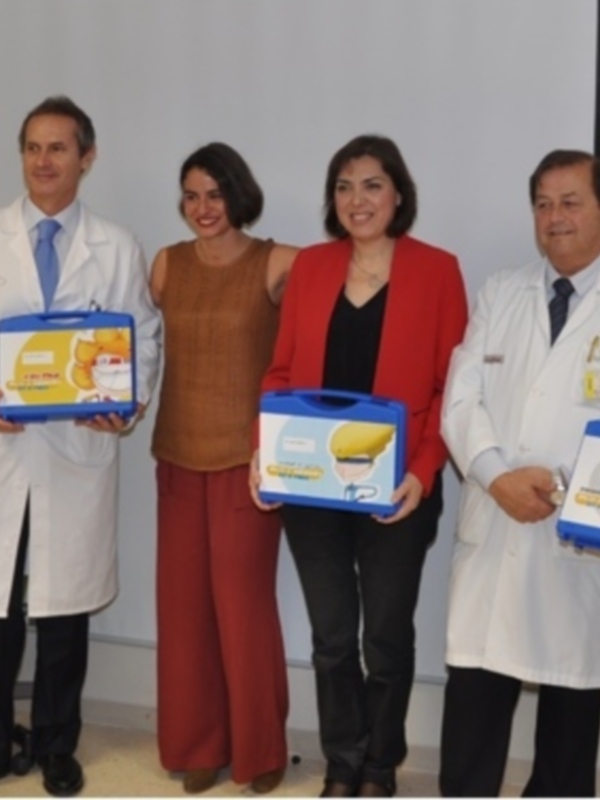 Seis superhéroes llegan a Murcia para ayudar a niños con cáncer 