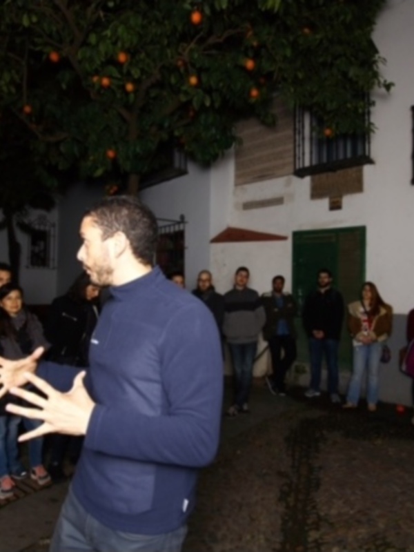 Sevillatur descubre la Historia de Sevilla a través de sus calles