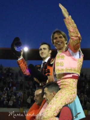 El triunfo de Morón, Revive con 9 orejas y un rabo.