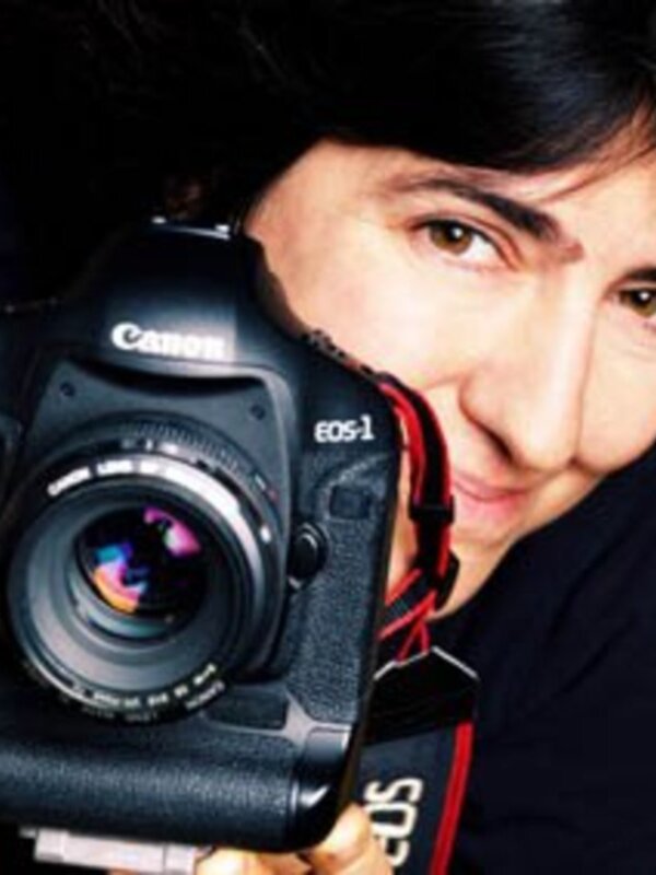 La fotógrafa onubense Remedios Malvárez, galardonada con el premio Clara Campoamor 2016