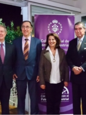 Los ingenieros industriales distinguen a Fernando de Parias Merry y a Inerco por su contribución al desarrollo industrial y de la ingeniería en Andalucía