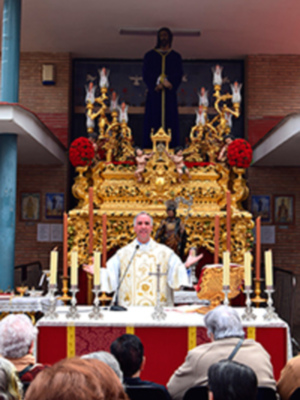 La Parroquia Sevillana de las Flores celebro Solemne Misa al Cautivo.