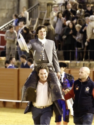 Dos orejas para Andrés Romero y una para Andy Cartagena 